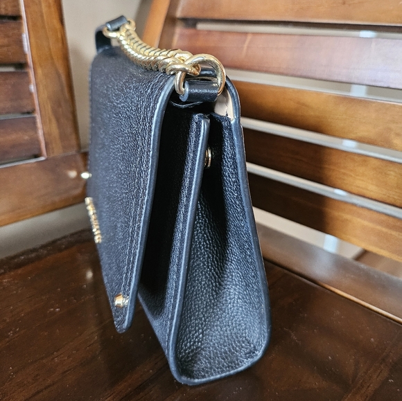 Michael Kors Mini Pebbled Leather Crossbody Bag! EUC! - Picture 3 of 11